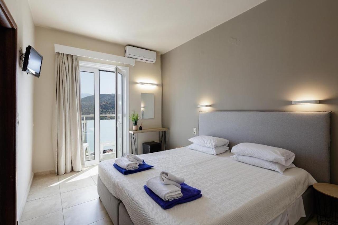 Areti Hotel 圣加利尼 外观 照片