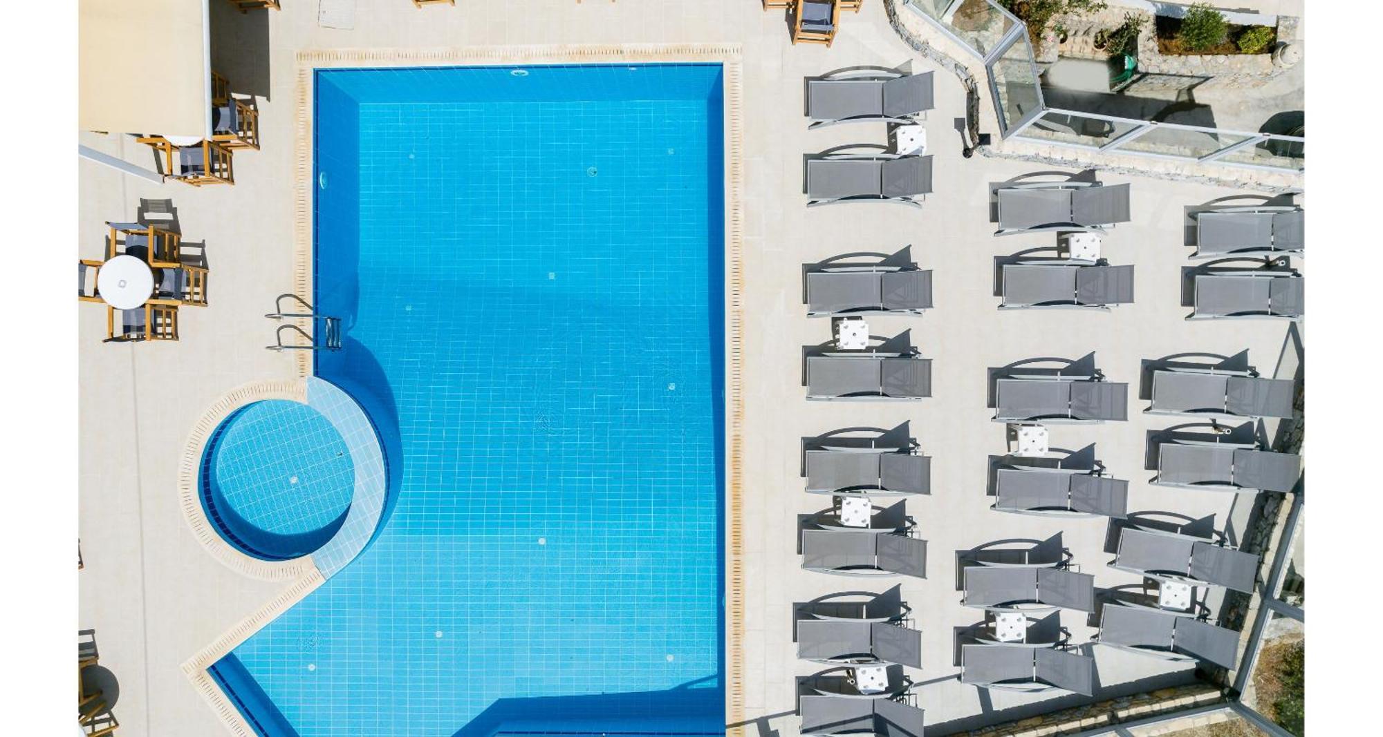 Areti Hotel 圣加利尼 外观 照片